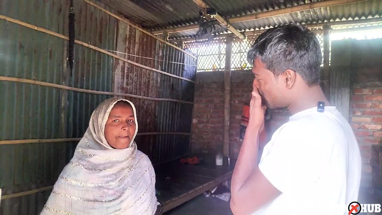 ALONE DESI VILLAGE BHABHI SEX WITH OUTHERS MAN