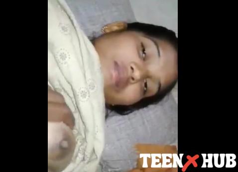 Desi Tight pussy girlfriend having first time sex video