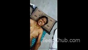 Desi bhabhi mouth fucking