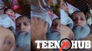 Pakistani sex video Muslim xxx uncle with his big boobs aunty