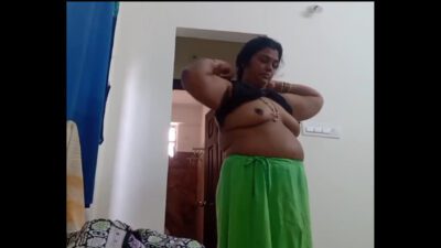 Aunty changing spy