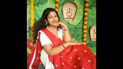 Cute Youtuber Milf Mou aka Shahzadi24 Nude Strip 1