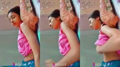 Muslim பெண் தனியாக அறை Pussy Fingering
