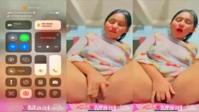 Pakistani Nude Girlfriend Pussy Fingering