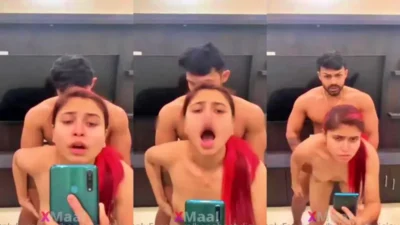 Young Nude GF ஸ்டாண்டிங் பொசிஷன் Fuck MMS