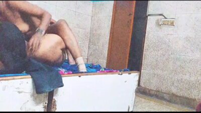 Desi big gaand bhabi fucked in oyo room