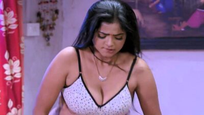 Phooti Kismat EP4 Hot Hindi Kangan Web Series