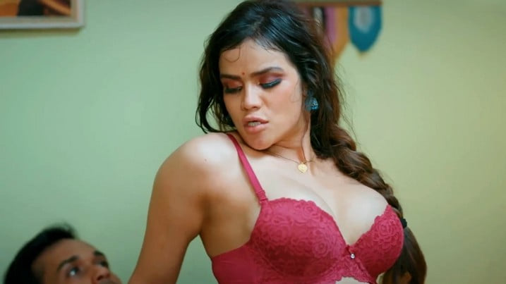Dil Pe Bojh Part 1 EP3 Hot Hindi ULLU Web Series