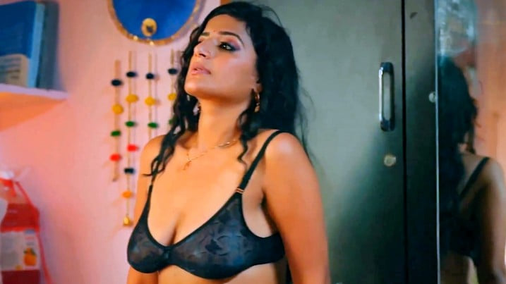 Dil Pe Bojh Part 2 EP5 Hot Hindi ULLU Web Series
