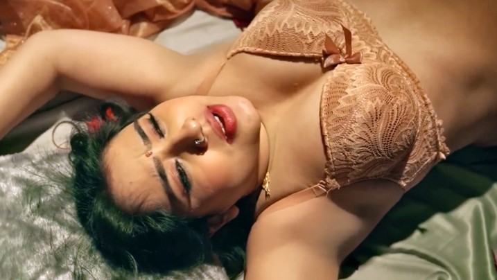 Andhadhundh P01 EP1 Hot Hindi ULLU Web Series